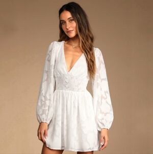 Lulus Tomorrow and Always White Burnout Floral Mini Dress size small NEW NWT